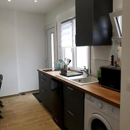 Apartment Dependance Avec Terrasse, Disneyland Paris Esbly