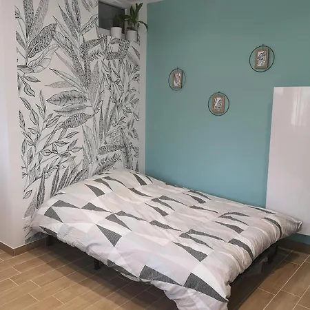 Apartment Dependance Avec Terrasse, Disneyland Paris
