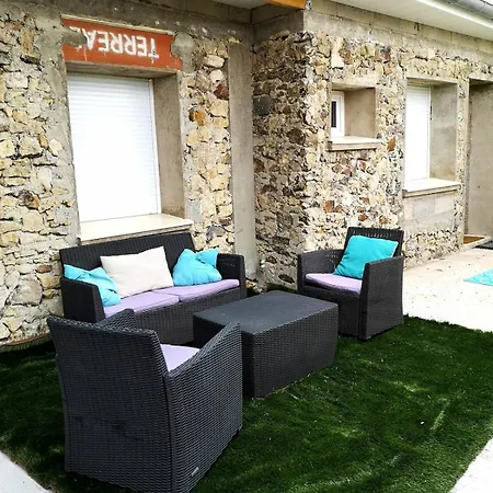 Apartment Dependance Avec Terrasse, Disneyland Paris *
